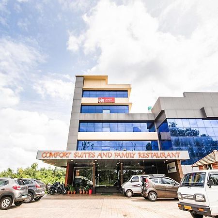 Capital O 22439 Ratna Forever Karkal Exterior foto